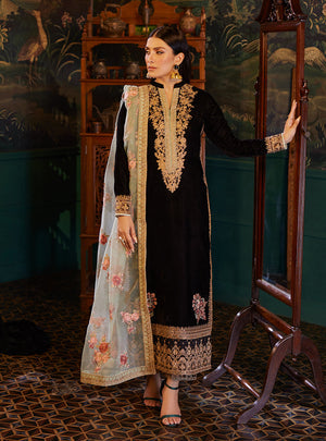 ZARA JAHAN 7011 - ZC Embroidered Velvet Dress