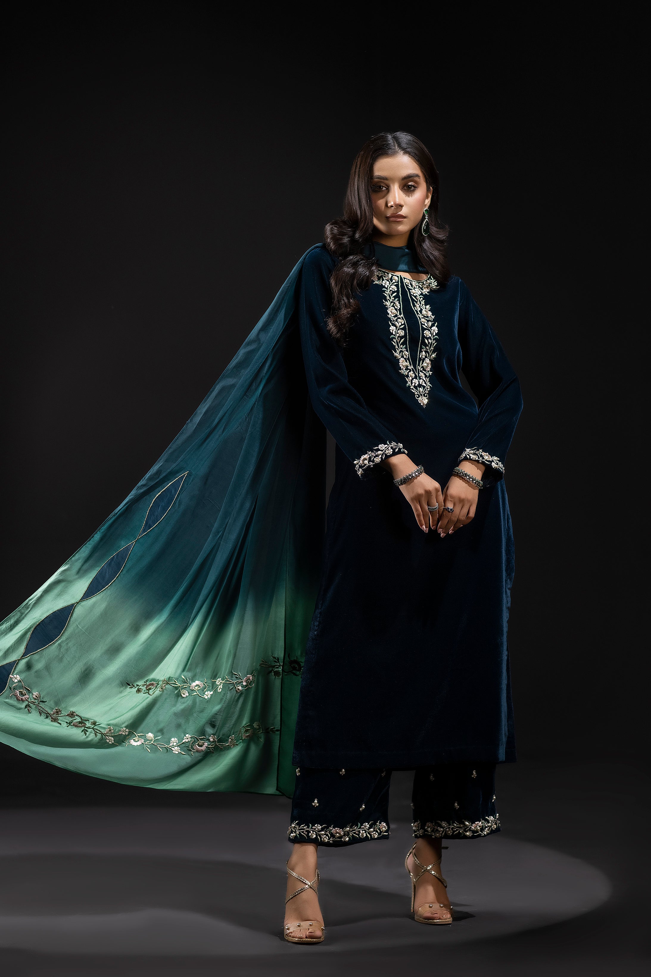 ZARA JAHAN 7002 Embroidered Velvet Dress with Karandi Shawl