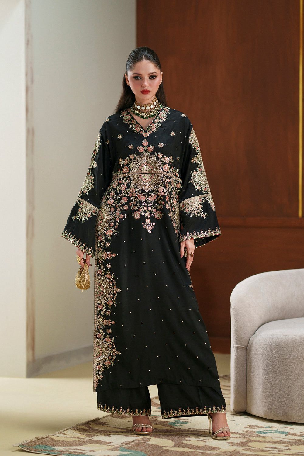 Zara Jahan- KAAFTAN STYLE Shamooz Silk 3pc Suit Dress D-809