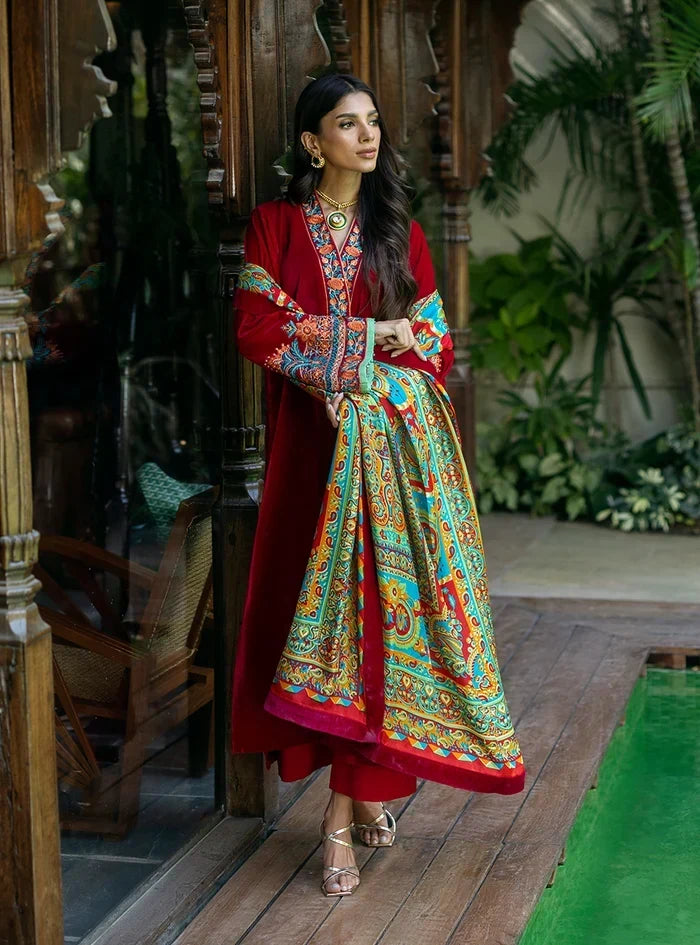 ZARA JAHAN  D-805- Winter Velvet Dress with Printed Dhanak Shawl