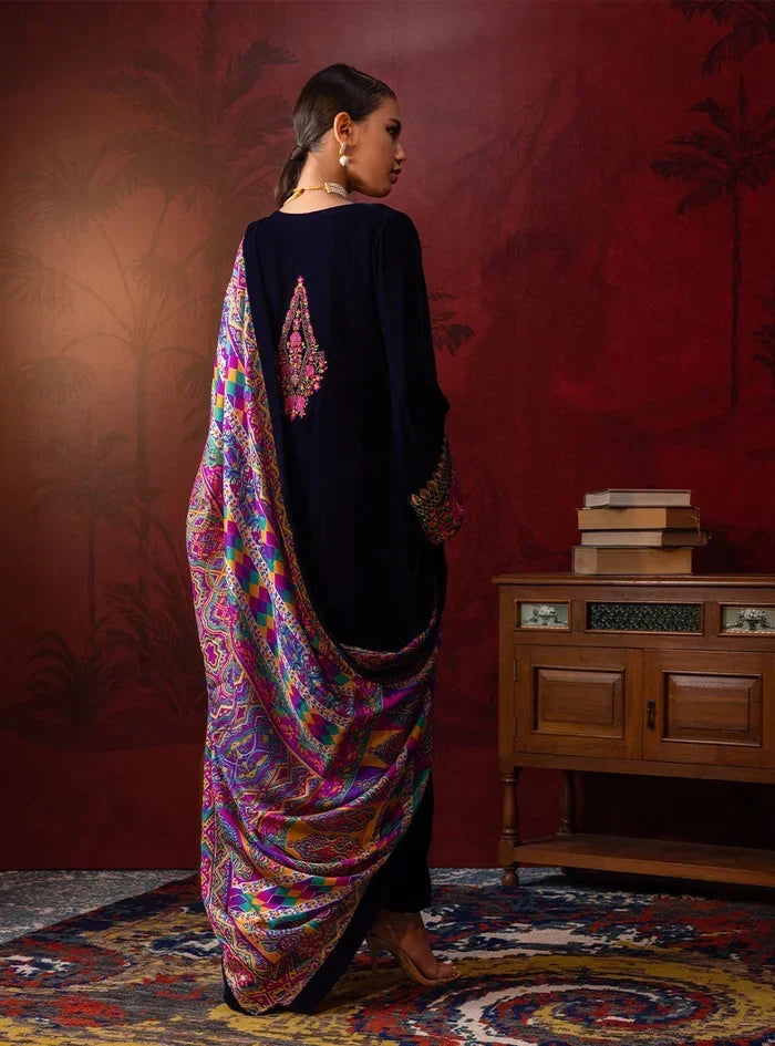 ZARA JAHAN  D-807- Winter Velvet Dress with Printed Dhanak Shawl