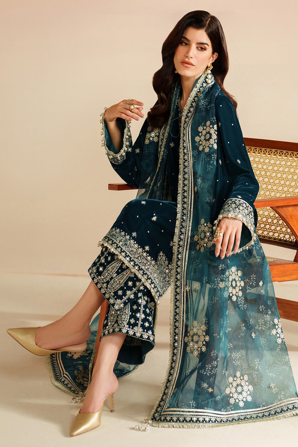 ZARA JAHAN 7009 - JZ Embroidered Velvet 3-Piece Dress